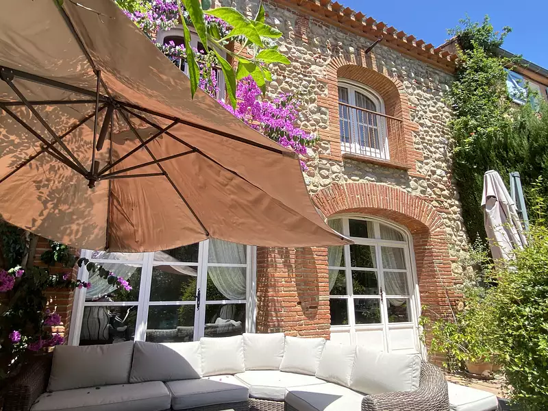 Maison, 240 m²