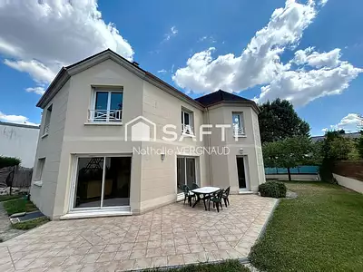 Maison, 177 m²