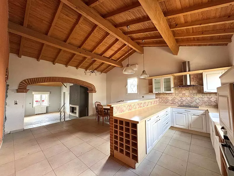 Maison, 185 m²