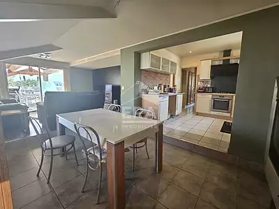 Maison, 87 m²