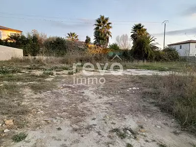 Terrain, 472 m²