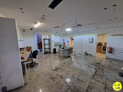 Divers, 341 m²