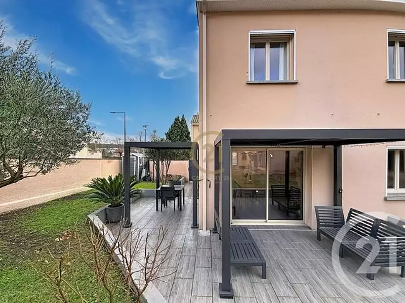 Maison, 105 m²