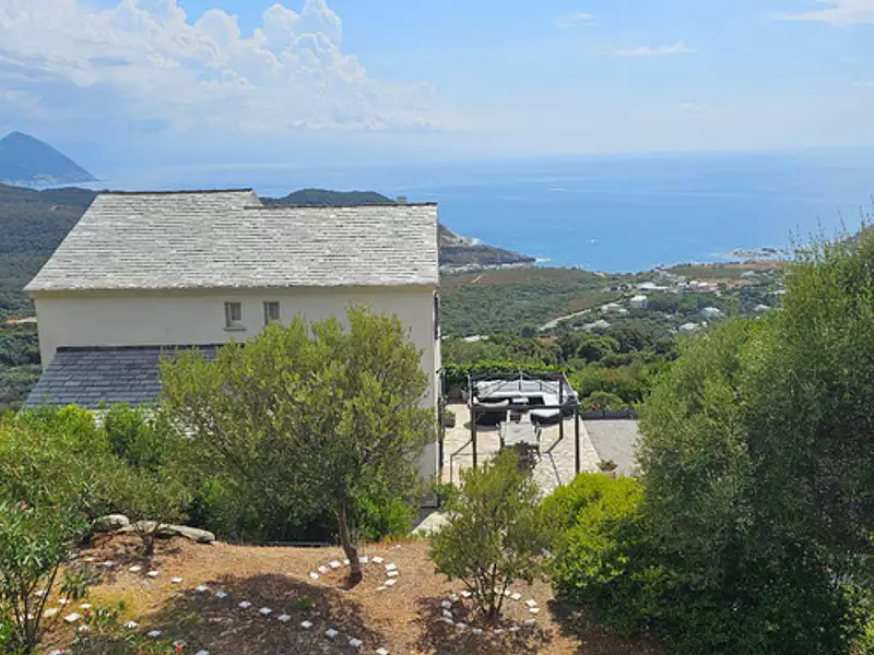 Maison, 170 m²