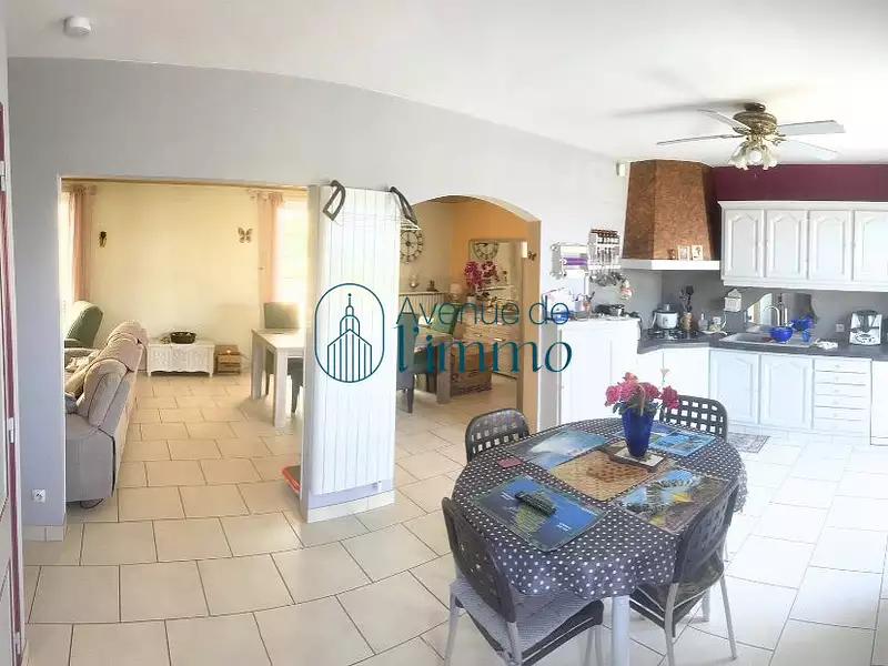 Maison, 145 m²