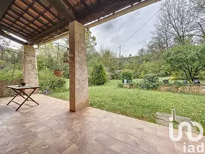 Maison, 251 m²