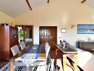 Maison, 226 m²