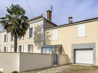 Maison, 210 m²