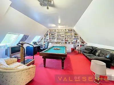 Maison, 226 m²
