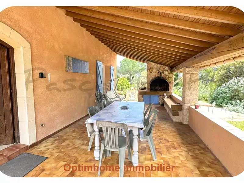 Maison, 146 m²