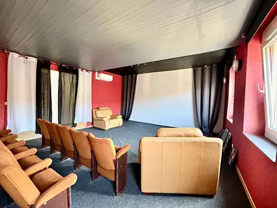 Maison, 265 m²