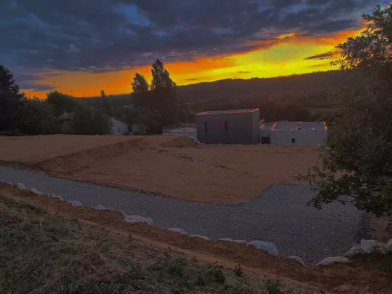 Terrain, 675 m²