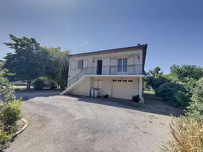 Maison, 195 m²