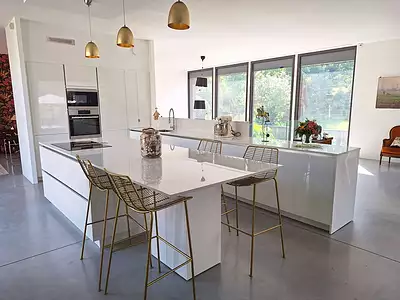 Maison, 280 m²