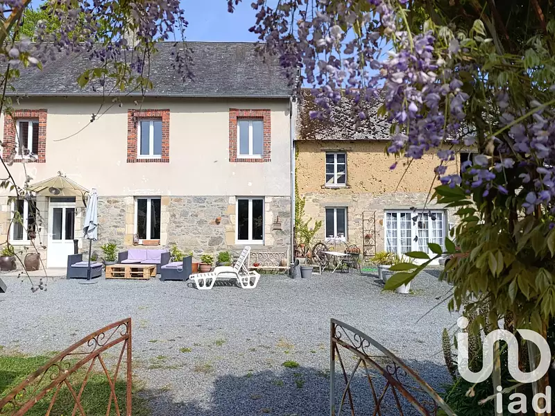 Maison, 156 m²