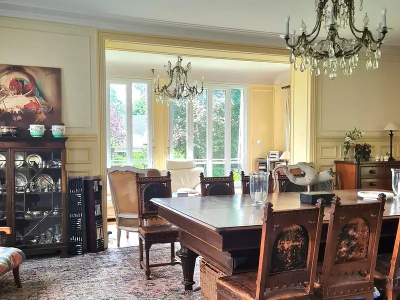 Maison, 283 m²