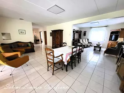 Maison, 136 m²