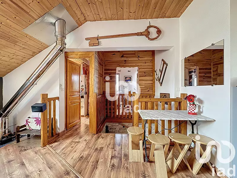 Maison, 248 m²