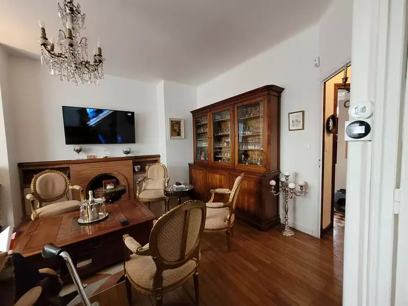 Maison, 243 m²