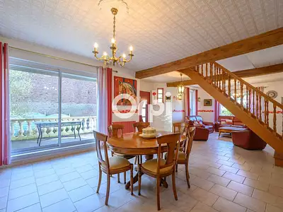 Maison, 147 m²