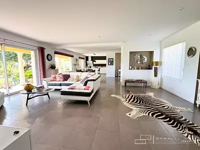 Maison, 186 m²