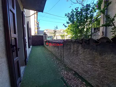 Maison, 180 m²