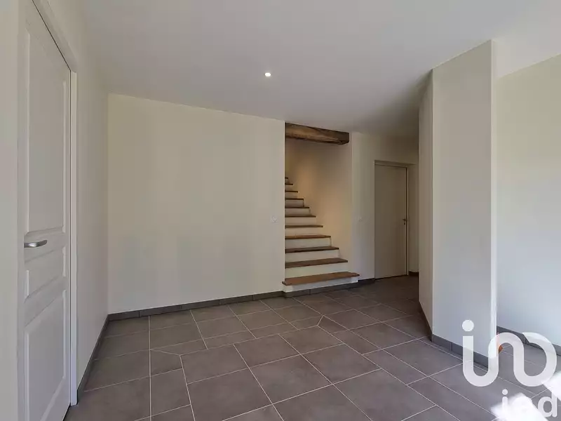 Maison, 200 m²