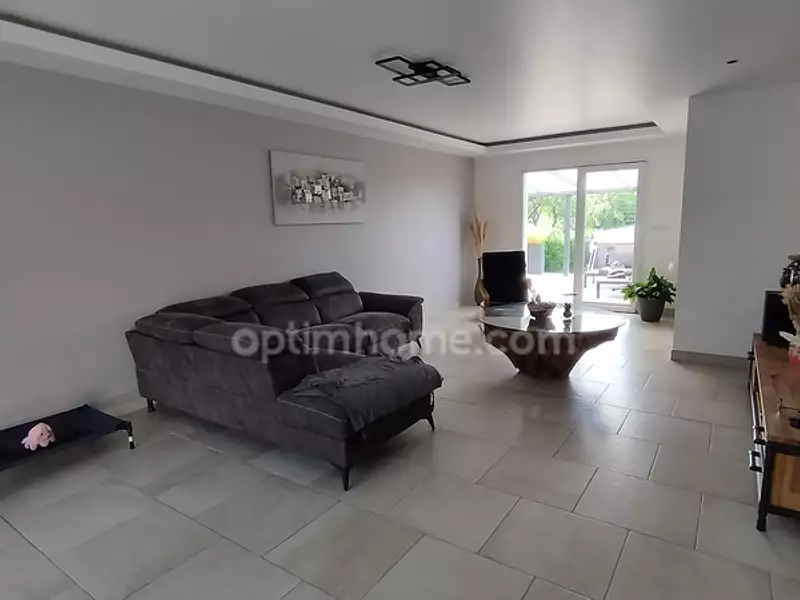 Maison, 157 m²