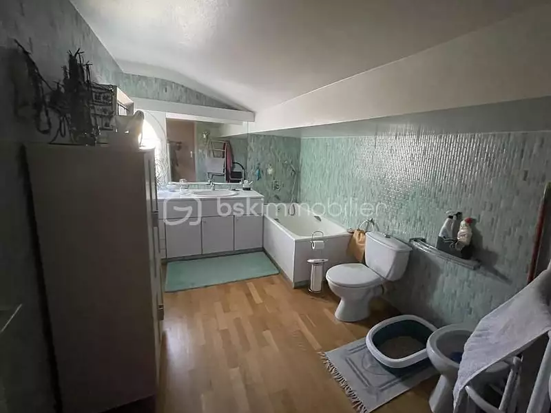 Maison, 140 m²