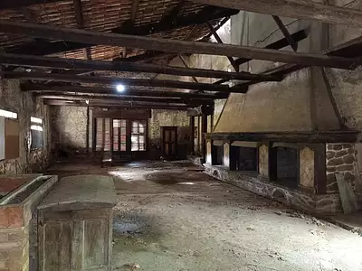 Maison, 950 m²