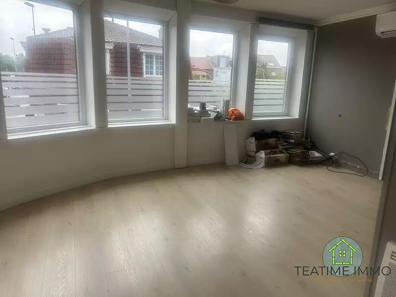 Immeuble, 280 m²