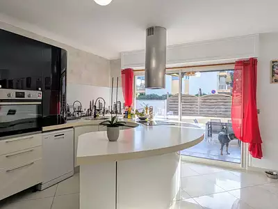 Appartement, 180,89 m²