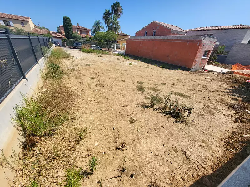 Terrain, 399 m²