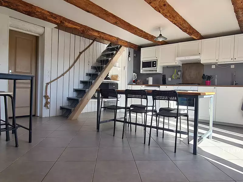Maison, 376,3 m²