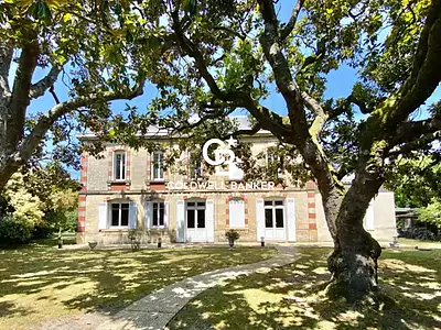 Maison, 210 m²