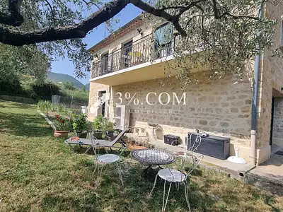Maison, 165 m²