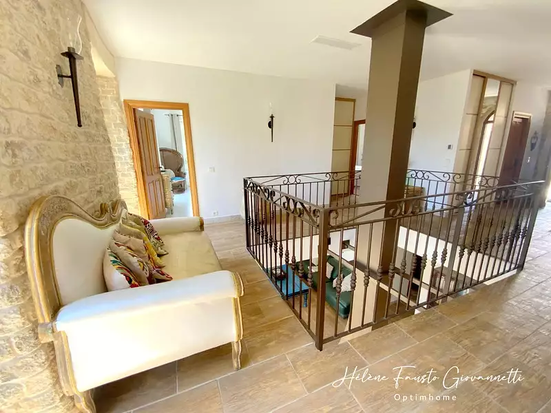 Maison, 175 m²