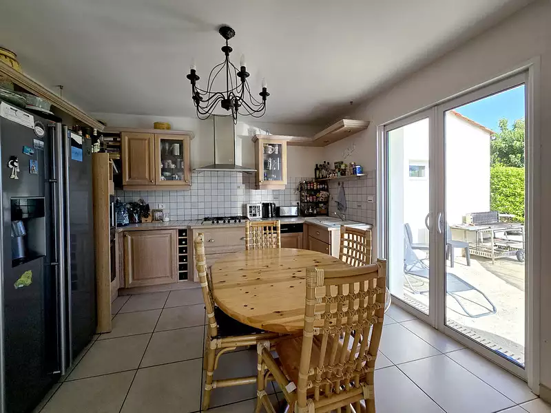 Maison, 272 m²