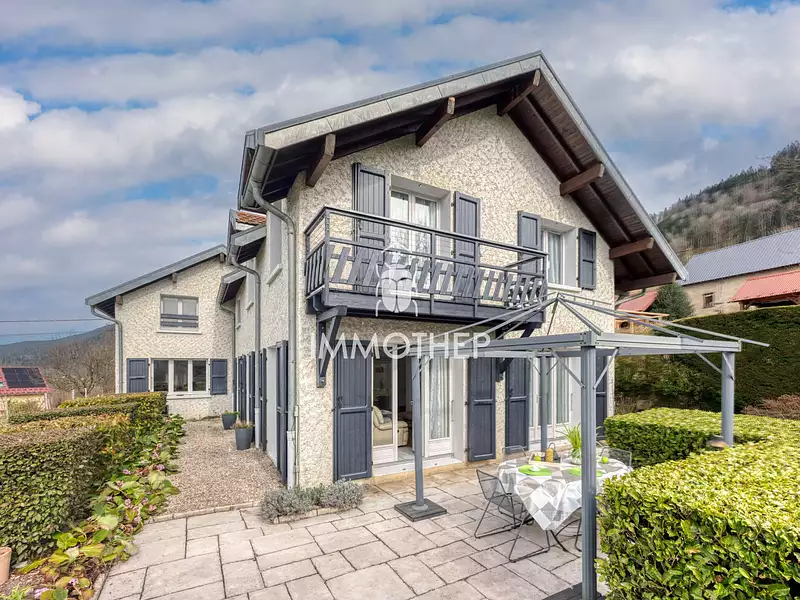 Maison, 225,91 m²