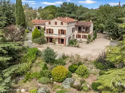 Maison, 326 m²