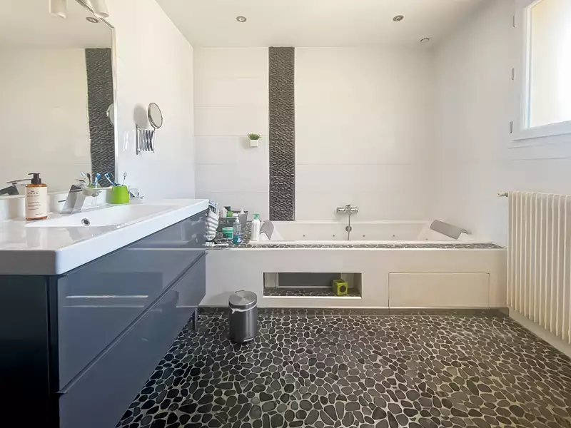 Maison, 158 m²
