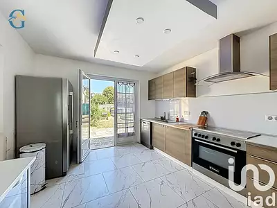 Maison, 77 m²