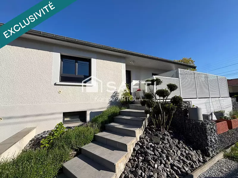 Maison, 166 m²