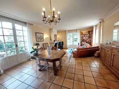 Maison, 200 m²