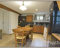 Maison, 220 m²