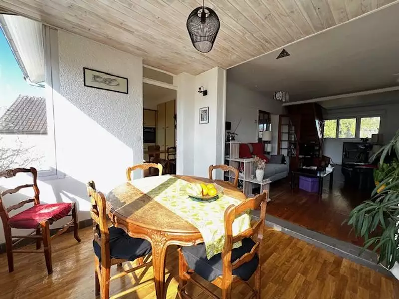 Maison, 111 m²