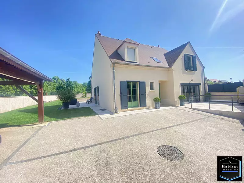 Maison, 176 m²