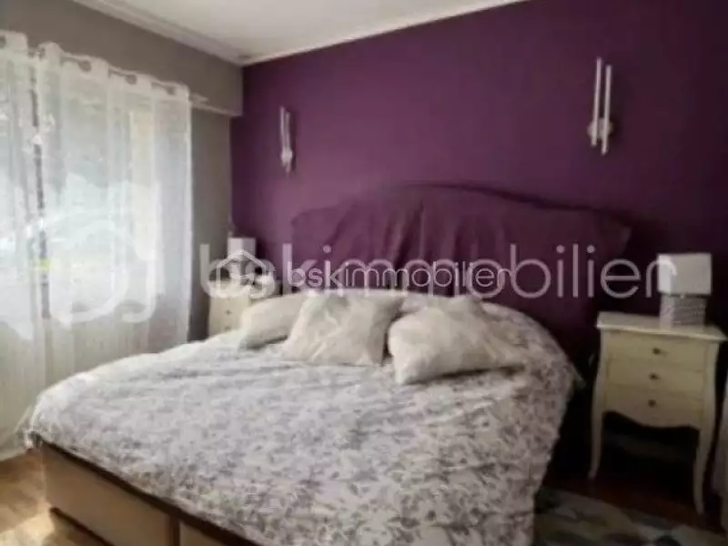 Maison, 230 m²