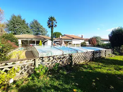 Maison, 228 m²