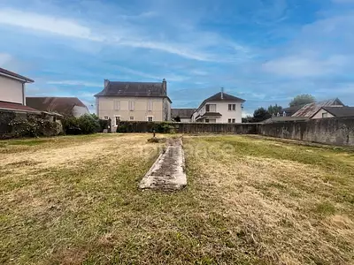 Terrain, 610 m²